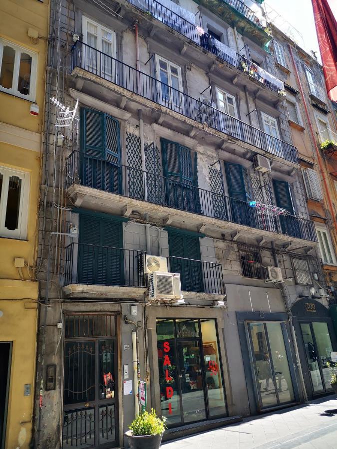 Casa Cupiello Via Chiaia - Casa Vacanze Ad Uso Esclusivo Neapel Exteriör bild